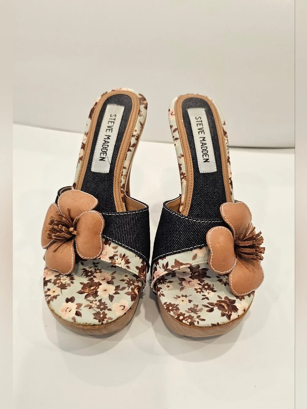 Y2K Early 2000s Steve Madden Charoo Flower Multi Chunky Platform Heels 6.5